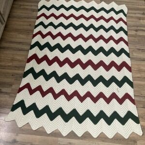 Vintage handmade crochet afghan throw blanket Cream Green Red 66X45 Retro